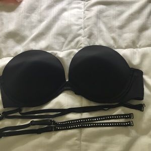 Black Strapless! With extra straps included!